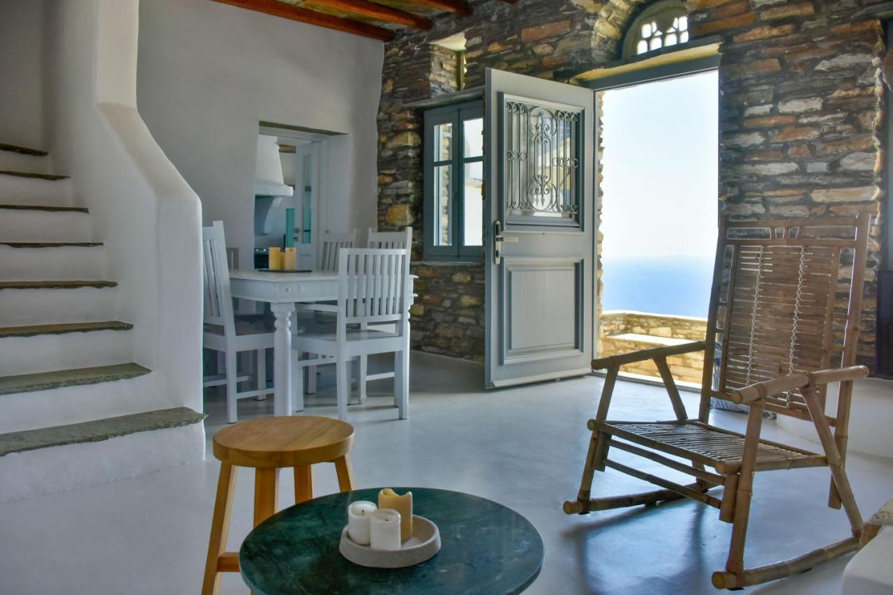 Living Theros Luxury Suites Kardhianí Exteriér fotografie