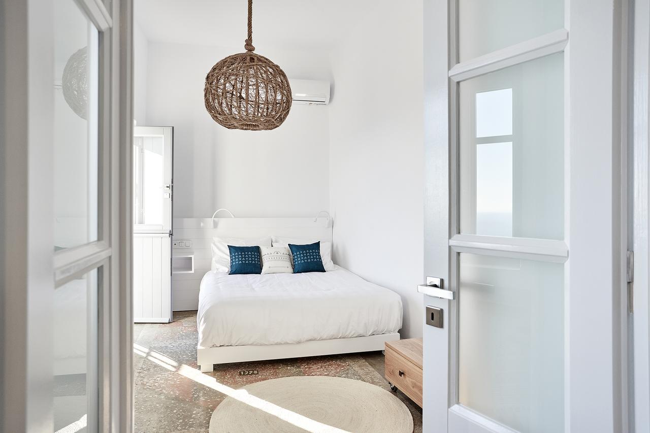 Living Theros Luxury Suites Kardhianí Exteriér fotografie