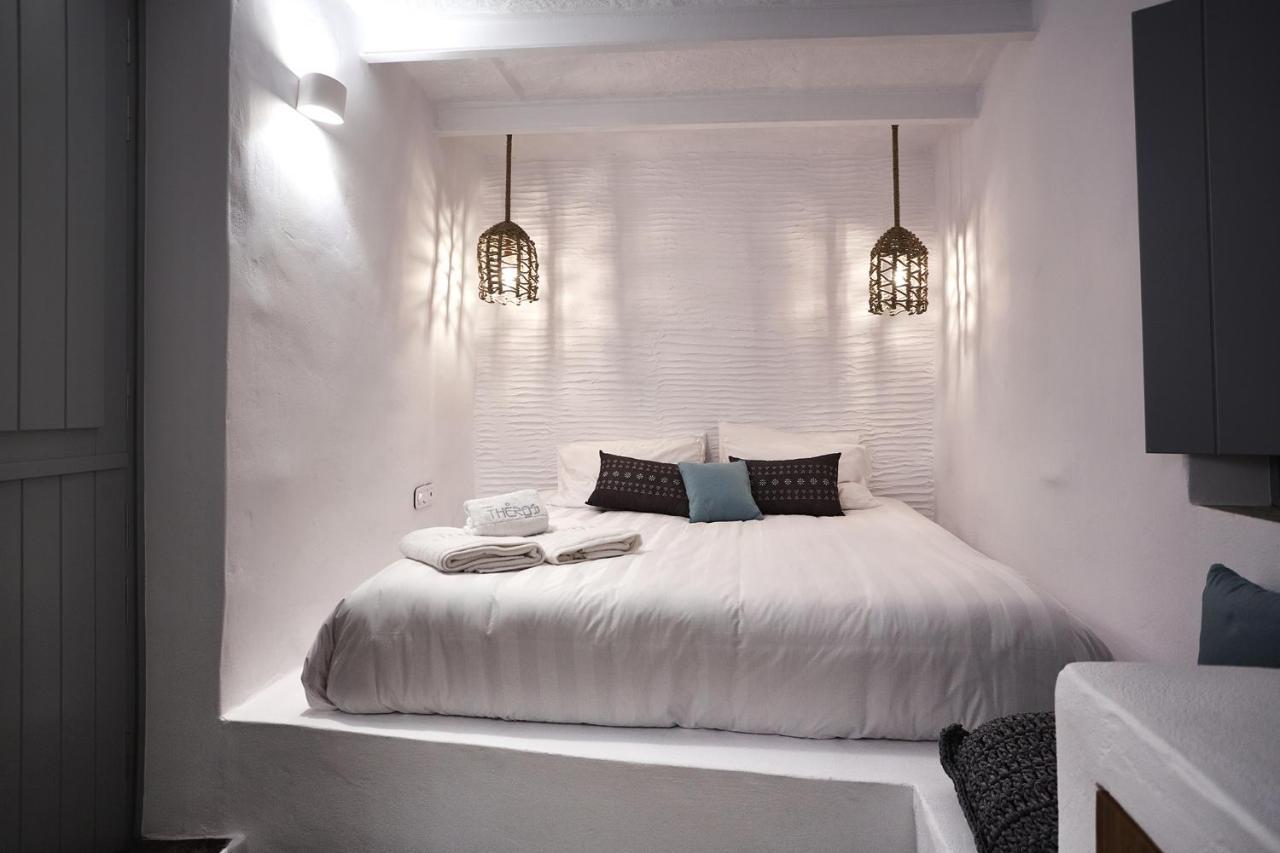 Living Theros Luxury Suites Kardhianí Exteriér fotografie